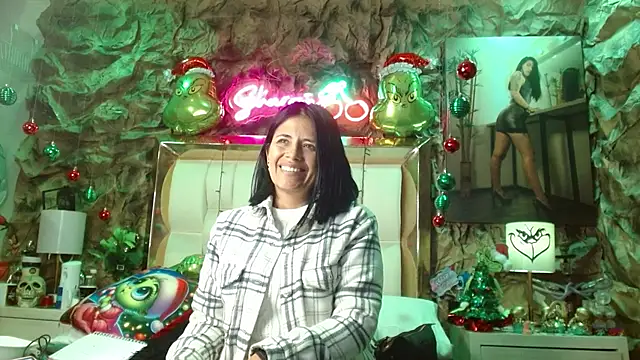 sharoon cheerry online show from January 2025 06:35:01 PM