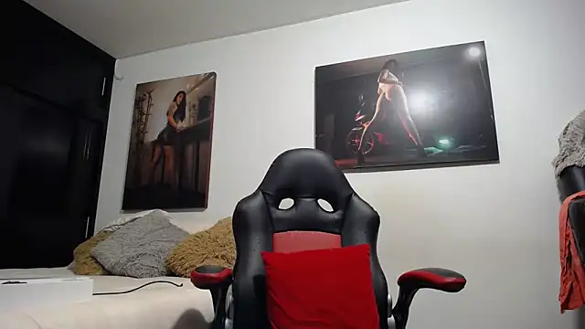 Snapshot of sharoon_cheerry chatting on February 2026 05:46:02 PM sharoon cheerry online show from February 2026 05:46:02 PM