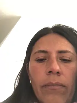 Snapshot of sharoon_cheerry chatting on March 2026 04:10:01 PM sharoon cheerry online show from March 2026 04:10:01 PM