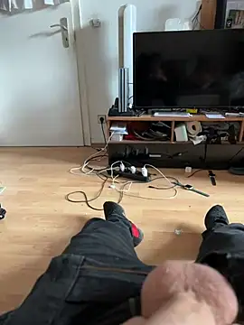 David19932908 online show from January 2025 02:32:01 PM