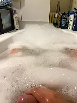 David19932908 online show from September 2025 04:52:01 PM