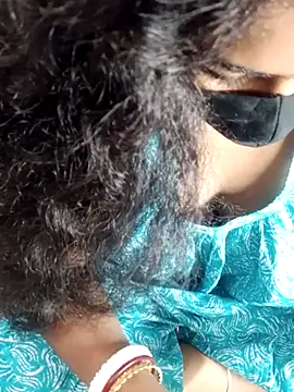 Snapshot of Bengali-boudi chatting on May 2026 06:26:02 PM Bengali-boudi online show from May 2026 06:26:02 PM