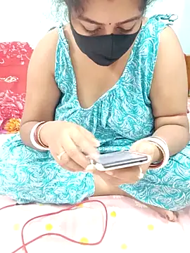 Snapshot of Bengali-boudi chatting on May 2026 06:38:02 PM Bengali-boudi online show from May 2026 06:38:02 PM