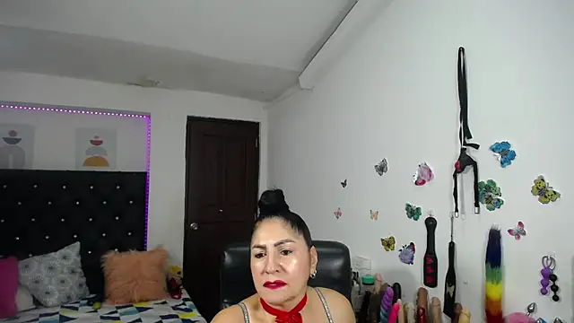 Snapshot of mature_bigboobs10 chatting on June 2026 04:39:01 AM mature bigboobs10 online show from June 2026 04:39:01 AM