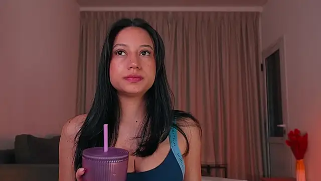 Alison Miller9 online show from November 2025 10:04:02 AM