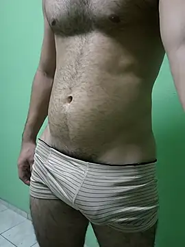 Snapshot of JohnXg chatting on September 2025 03:39:01 AM JohnXg online show from September 2025 03:39:01 AM