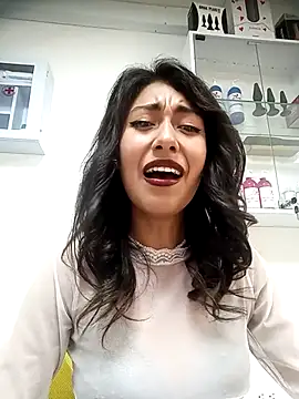 Snapshot of Scarlet_wd18 chatting on March 2025 02:36:02 AM Scarlet wd18 online show from March 2025 02:36:02 AM