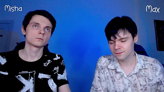 Snapshot of Fizz_Wood chatting on March 2026 07:42:01 PM Fizz Wood online show from March 2026 07:42:01 PM