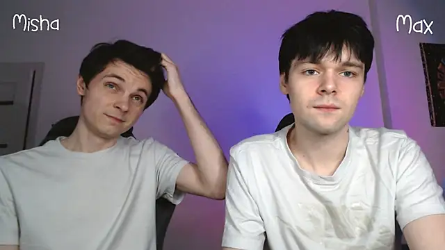 Snapshot of Fizz_Wood chatting on March 2026 07:31:01 PM Fizz Wood online show from March 2026 07:31:01 PM