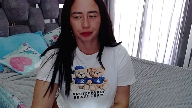 sara hott 1 online show from September 2025 08:34:02 PM