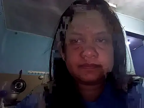 Snapshot of Honeybun25 chatting on October 2025 01:44:01 PM Honeybun25 online show from October 2025 01:44:01 PM