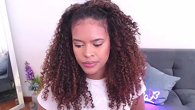 Amelia bss online show from February 2025 01:55:01 PM