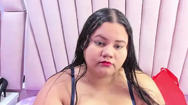 ValenTitis online show from January 2025 02:36:01 AM