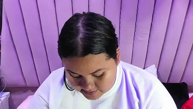 ValenTitis online show from September 2025 08:10:01 PM