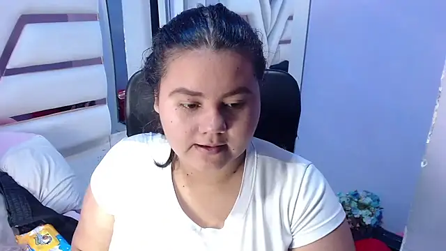 ValenTitis online show from November 2025 08:53:01 PM