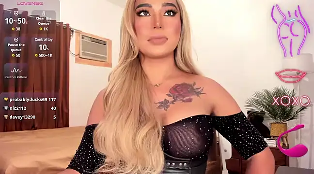 Lustrous Nathalie online show from January 2025 05:51:01 AM