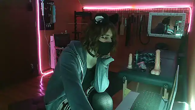 Ginny-the-bdsm-nympho online show from January 2025 06:04:02 PM