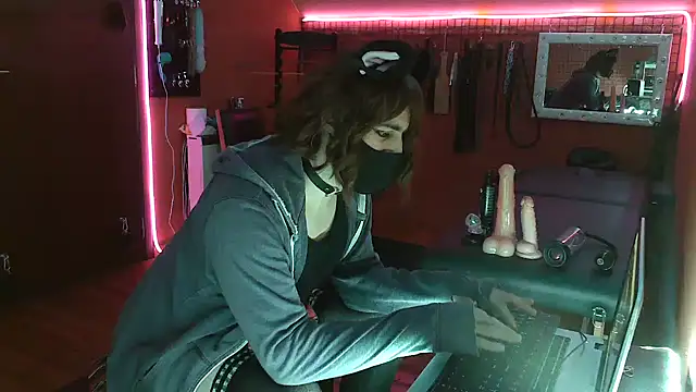 Ginny-the-bdsm-nympho online show from January 2025 05:28:02 PM