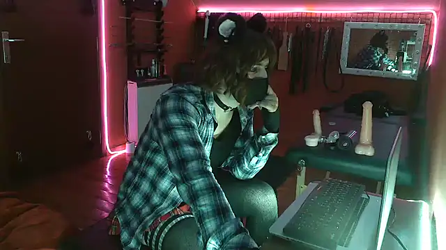 Ginny-the-bdsm-nympho online show from March 2025 06:01:02 PM