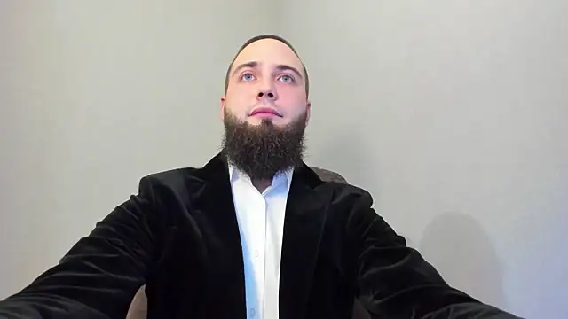 A              online show from December 2024 05:08:02 PM