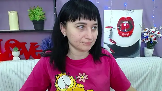 NinaFlawlees online show from March 2025 04:41:01 AM