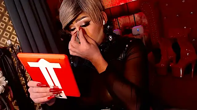 AntoniaSaints online show from October 2025 10:45:01 AM