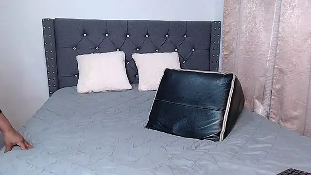 Snapshot of CanndyBrunett chatting on February 2026 06:47:01 AM CanndyBrunett online show from February 2026 06:47:01 AM