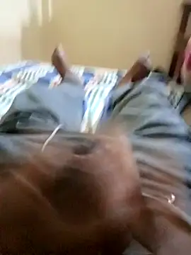 Snapshot of robinsan1010 chatting on March 2025 04:45:01 PM robinsan1010 online show from March 2025 04:45:01 PM