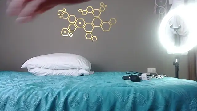 adriscute online show from January 2025 06:39:01 AM