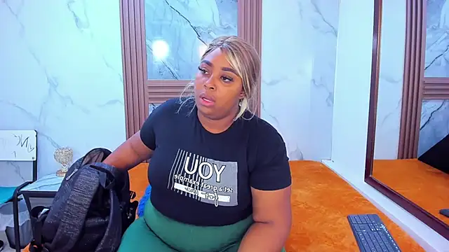 HannyMansonh online show from February 2025 03:12:01 AM