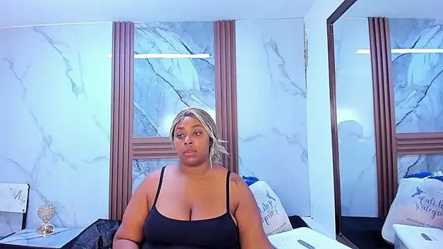 HannyMansonh online show from March 2025 03:08:01 AM