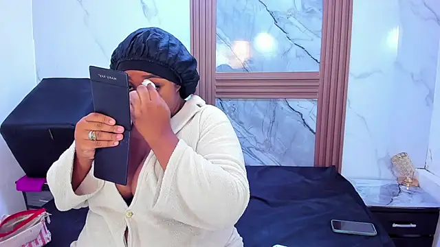 HannyMansonh online show from March 2025 03:24:01 AM