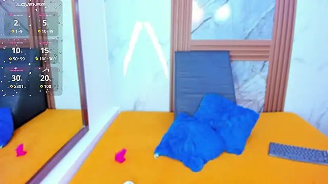 HannyMansonh online show from October 2025 03:40:02 AM