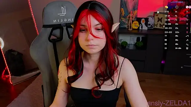 Snapshot of zelda_1 chatting on June 2026 03:13:02 PM zelda 1 online show from June 2026 03:13:02 PM