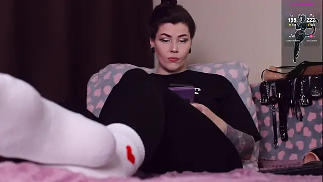 Luna Blake online show from December 2024 05:31:01 PM