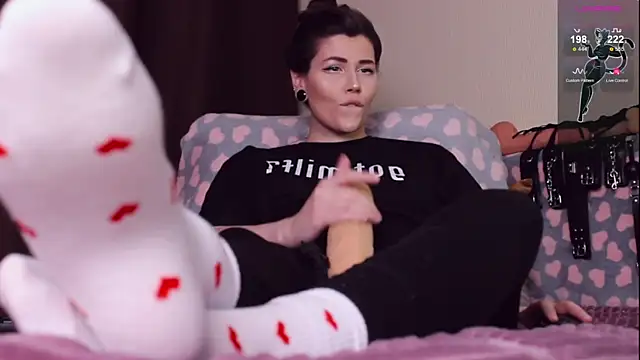 Luna Blake online show from December 2024 08:47:02 PM