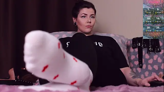 Luna Blake online show from December 2024 06:52:02 PM