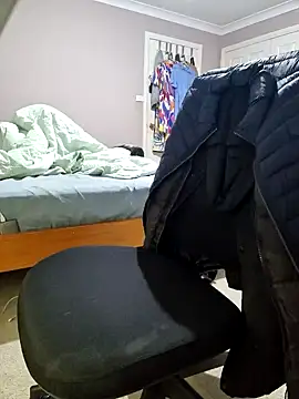 AmGuy23 online show from January 2025 01:01:01 PM