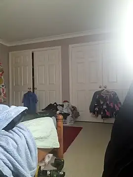 AmGuy23 online show from February 2025 03:20:02 PM