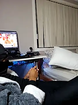 AmGuy23 online show from March 2025 12:30:02 PM