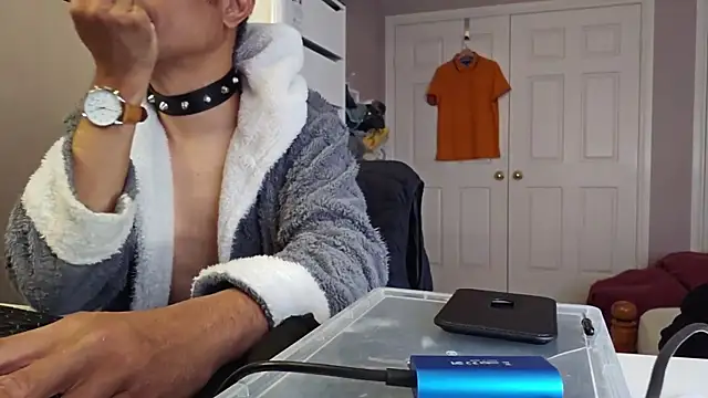 AmGuy23 online show from November 2025 08:35:02 PM