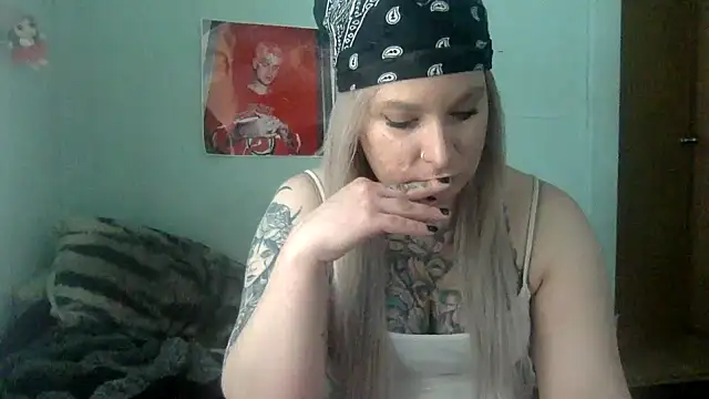 alexabunni online show from February 2026 04:41:01 PM