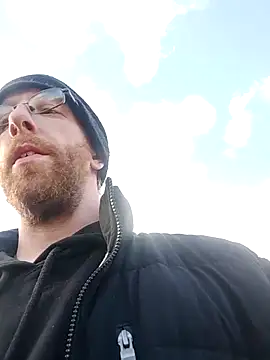 TaylorBlaze online show from November 2025 04:40:01 PM