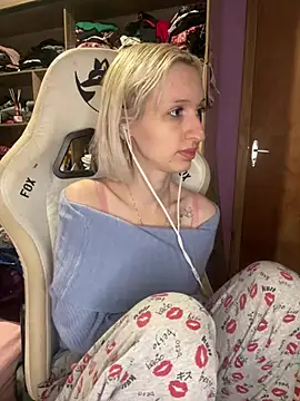 bunnydark00 online show from May 2026 08:26:01 PM