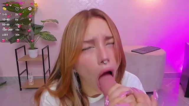 LITTLE-VIVI online show from March 2026 03:34:02 AM