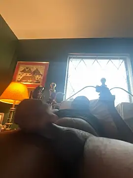 Snapshot of sukisnpaii chatting on April 2026 09:42:02 PM sukisnpaii online show from April 2026 09:42:02 PM