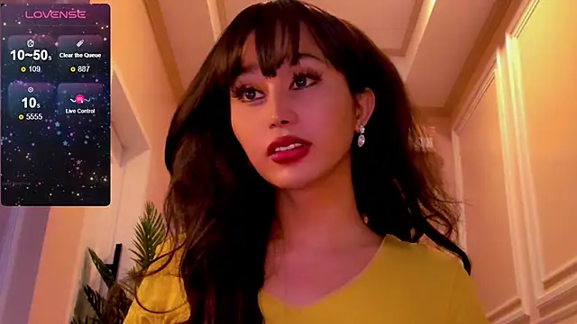 YOURCRISTINAS online show from September 2025 02:17:01 PM