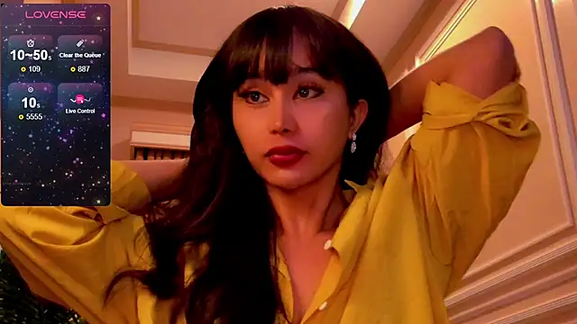 YOURCRISTINAS online show from September 2025 04:42:02 PM