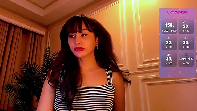 YOURCRISTINAS online show from December 2025 03:23:01 AM