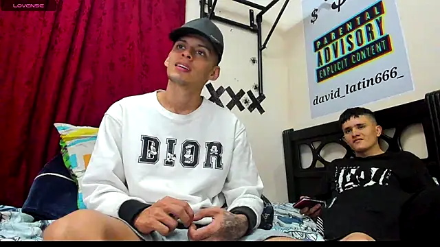 Snapshot of davidlatin66 chatting on January 2025 12:04:02 AM davidlatin66 online show from January 2025 12:04:02 AM